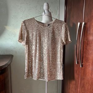 Gold sequin short sleeve top